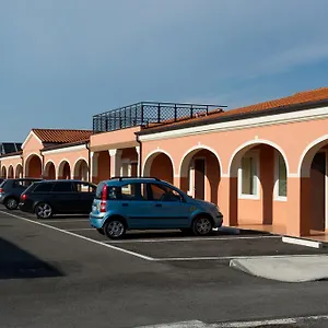 Отель Autohotel Venezia, Мирано
